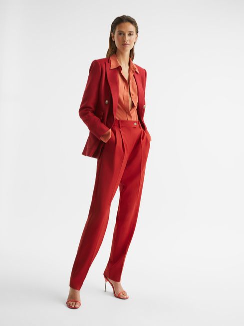 FaveThingCom's tweet image. A vibrant pair of women's trousers, perfect for the fall season! Check out the Wool Blend Tapered Trousers on FaveThing: favething.com/s-jones/my-fal… #FaveThing #TaperedTrousers #WomensTrousers #WomensPants #WomensFashion #WomensFashion #WoolPants #FallFashion #Reiss