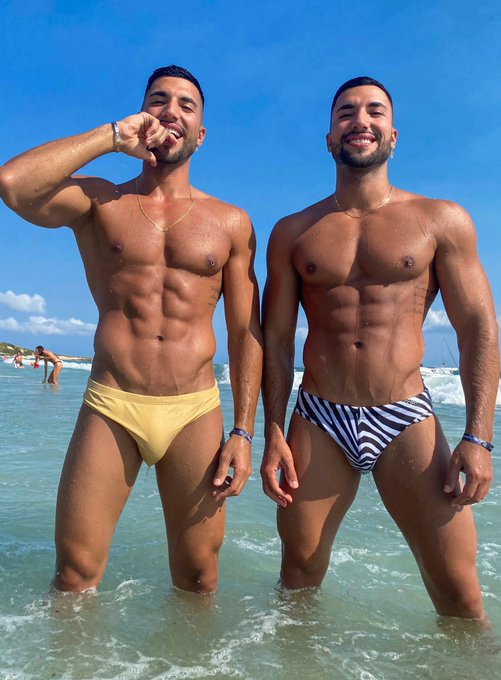 Who wants to join us and see lots of hotter content ?  Join us here: https://t.co/0y6LyqnP2d https://t<a href="/tag/twins"class="tags"><span>#twins</span></a>
