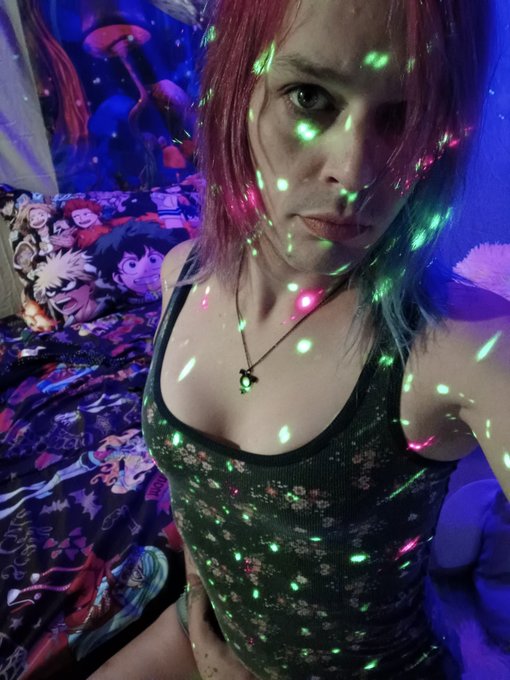 Lots of new(d) content click to subscribe 😽💕 https://t.co/hopCSbtchy https://t.co/jADW7E85Cs<a href="/tag/newprofilepic"class="tags"><span>#newprofilepic</span></a>