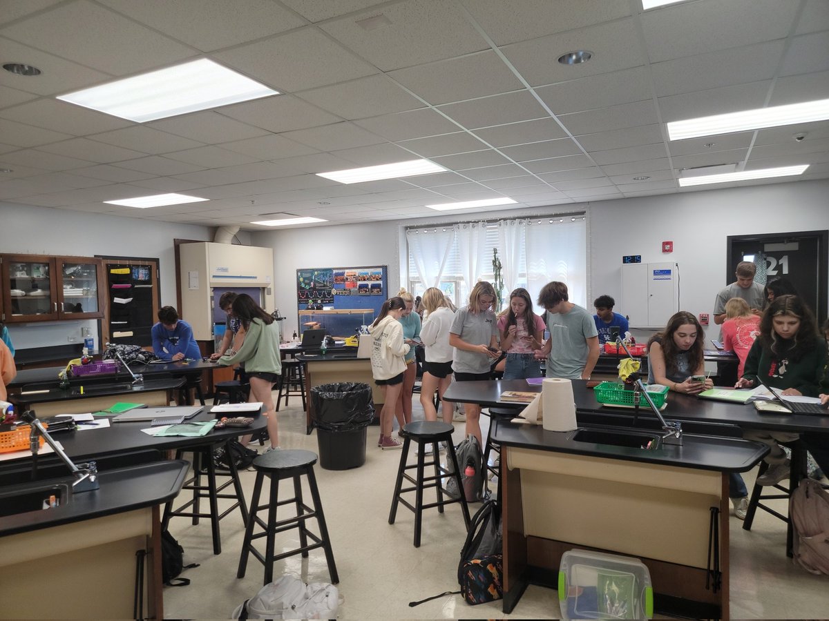 South Warren Science tweet media