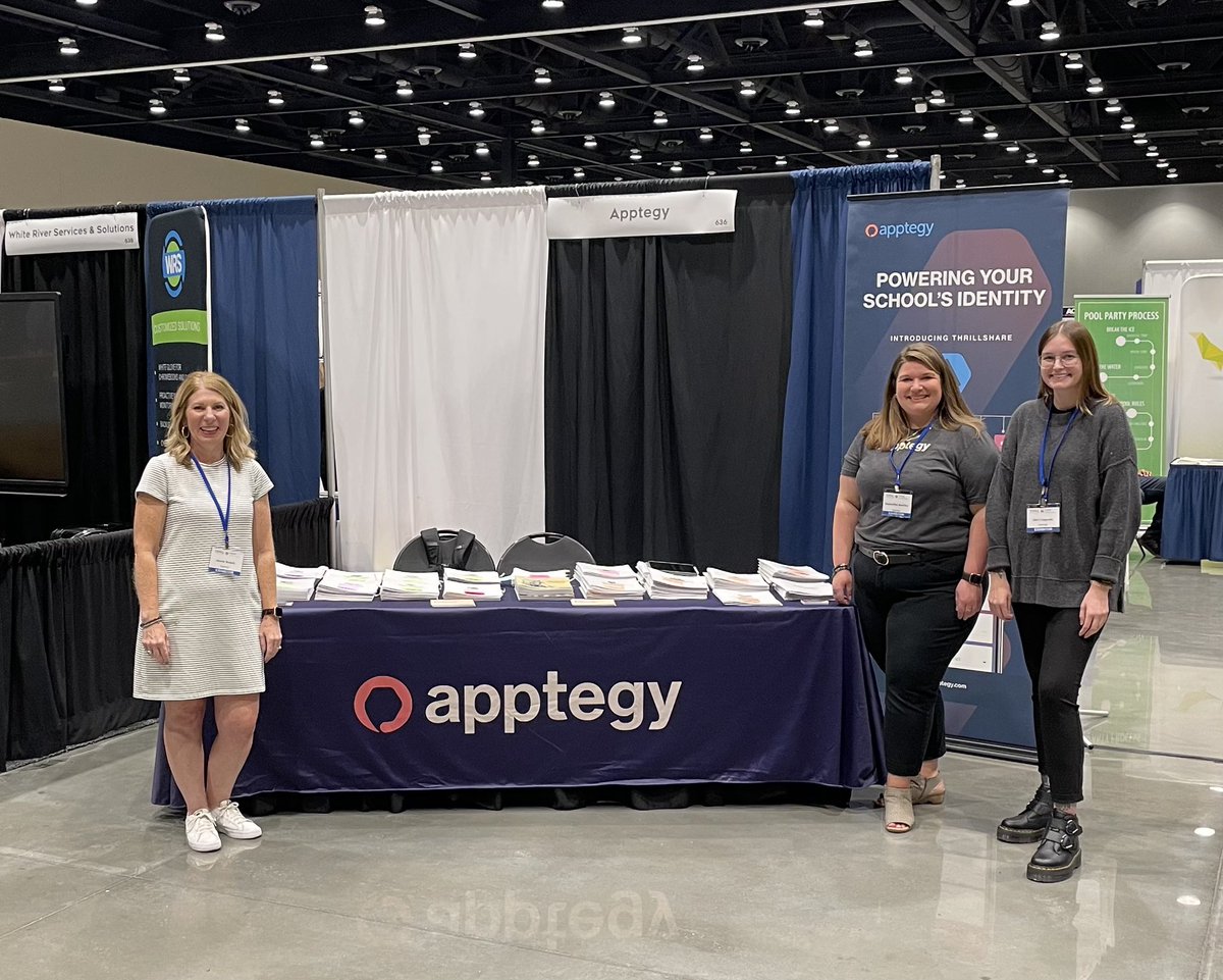 j_ronck's tweet photo. So excited to be at OSSBA Fall Conference! Come see us at Booth #636! 🍪🚌🤠 #ossba #ccosa #OklaEd #apptegy https://t.co/nCIvHGnGc8