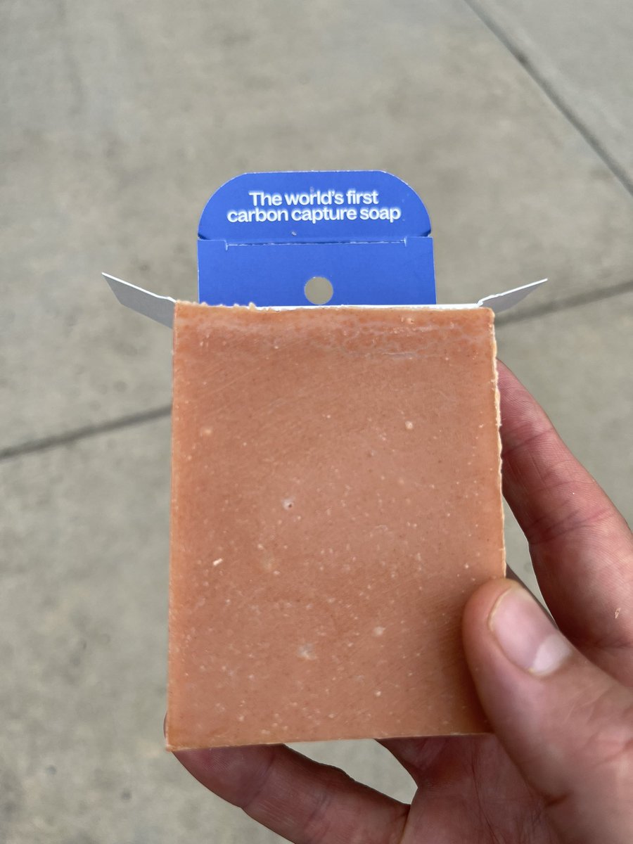 insideeducation's tweet photo. Carbon. Capture. Soap. A super #aplusforenergy tour - no doubt the best smelling ever. Great to learn from #CleanO2 about carbon capture and utilization and production of amazing soap. #InsidePD https://t.co/0E4uosw6RT