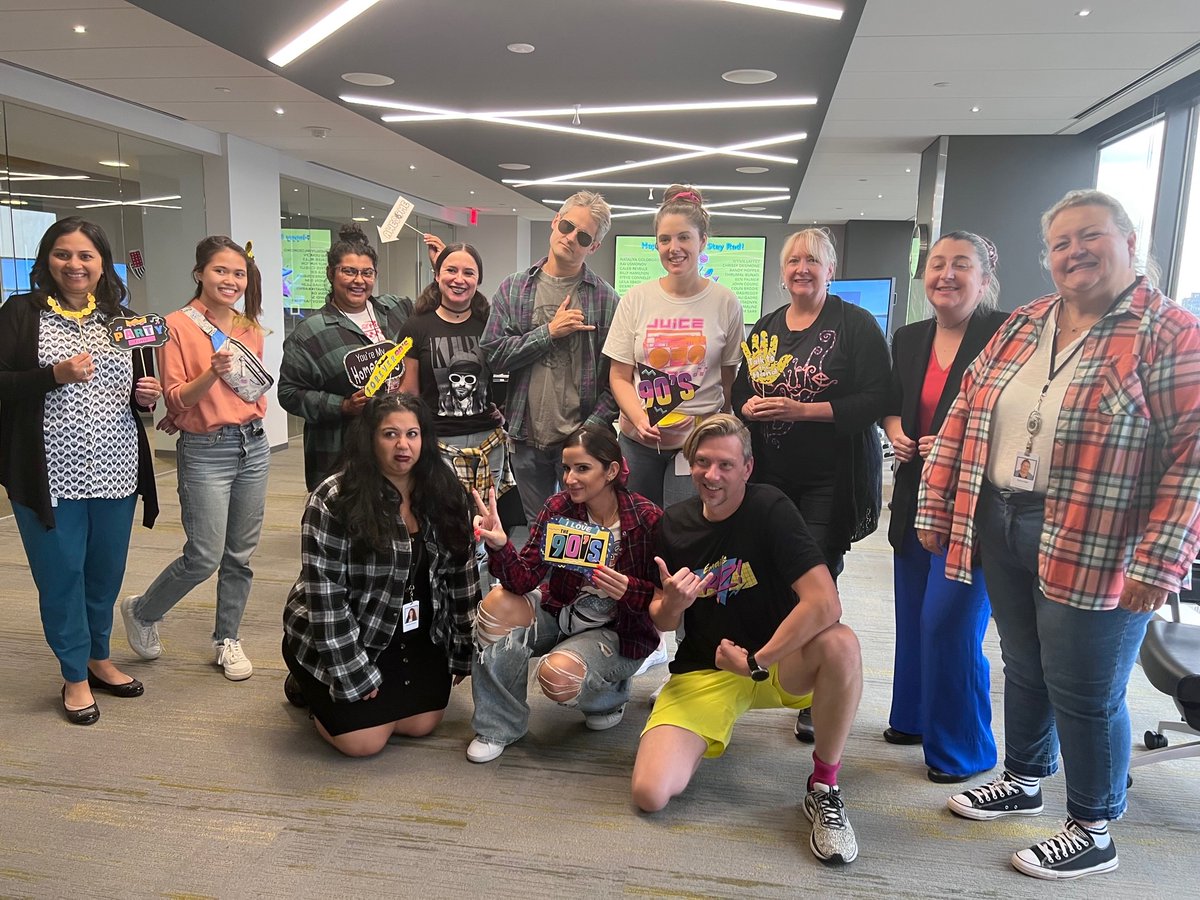 IntraFi's tweet photo. Would #IntraFi let August birthdays go un-celebrated? As If! Like the ‘90s our team members are all that and a bag of chips. #BestPlaceToWork https://t.co/c5qixZzxYb
