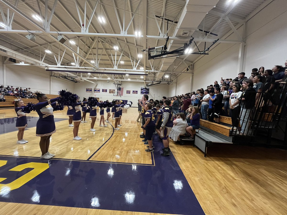 CoopertownMS's tweet photo. The first pep rally of the year is in the books! Homecoming football game tonight at 6:30. Go Eagles beat the Jackets! 🦅💜💛 https://t.co/Got5HnLKYW