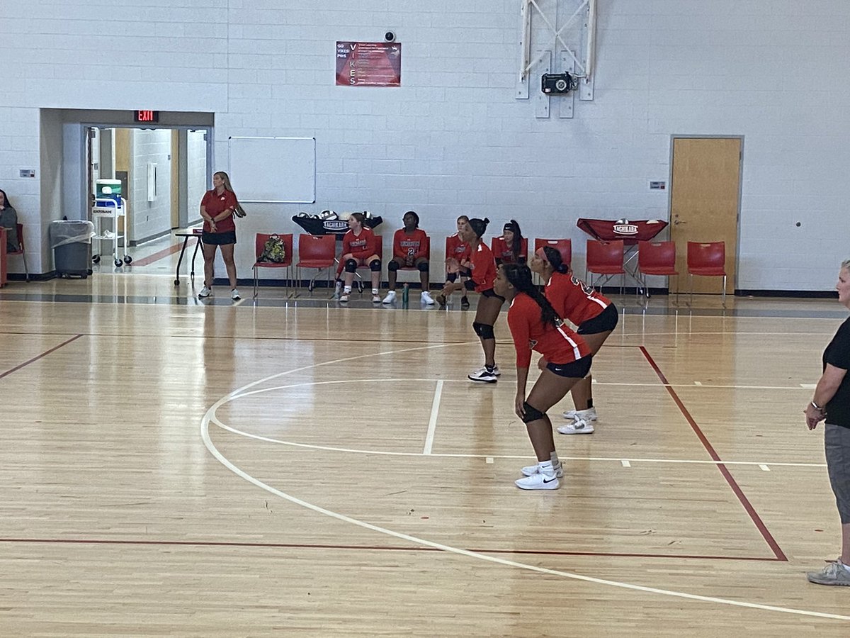 StallworthPCMS's tweet photo. 7th Grade Lady Vikes in play against Hamilton. @VikeNation @PCMSVikingPride #VikingDiff https://t.co/H6eiDQ6abH