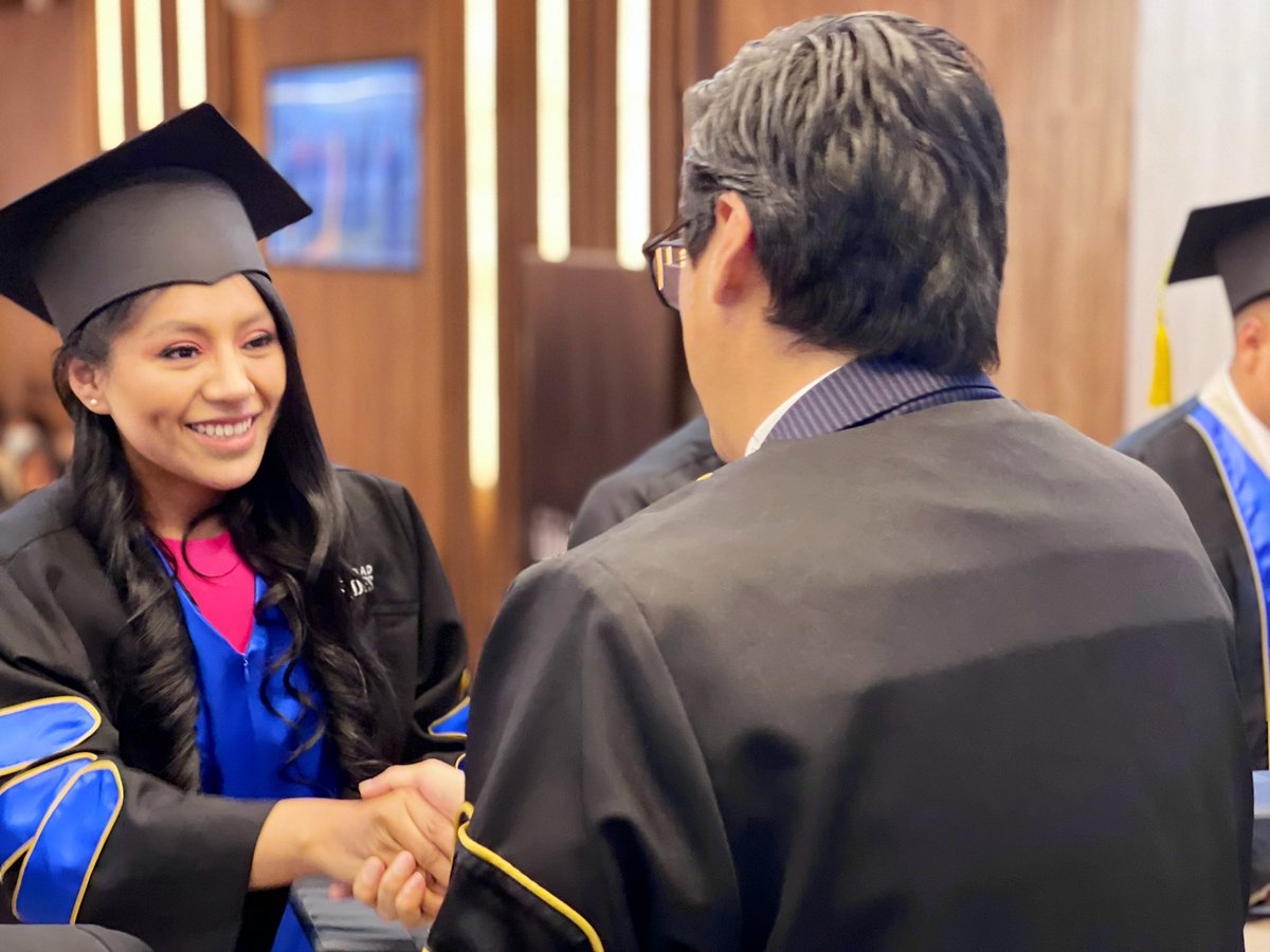 Pablo Beltrán Ayala (@pablobeltran_a) on Twitter photo 🎓| ¡El nuevo Ecuador se construye entre todos! Gracias <a href="/UNIANDES_ec/">UNIANDES_ec</a> por entregar al país cientos de nuevos graduados para que aporten a este objetivo. Deseo que desde este momento tomen la posta con todas sus fuerzas, y marquen el camino hacia el éxito ¡Felicitaciones! 🎓| ¡El nuevo Ecuador se construye entre todos! Gracias <a href="/UNIANDES_ec/">UNIANDES_ec</a> por entregar al país cientos de nuevos graduados para que aporten a este objetivo. Deseo que desde este momento tomen la posta con todas sus fuerzas, y marquen el camino hacia el éxito ¡Felicitaciones!