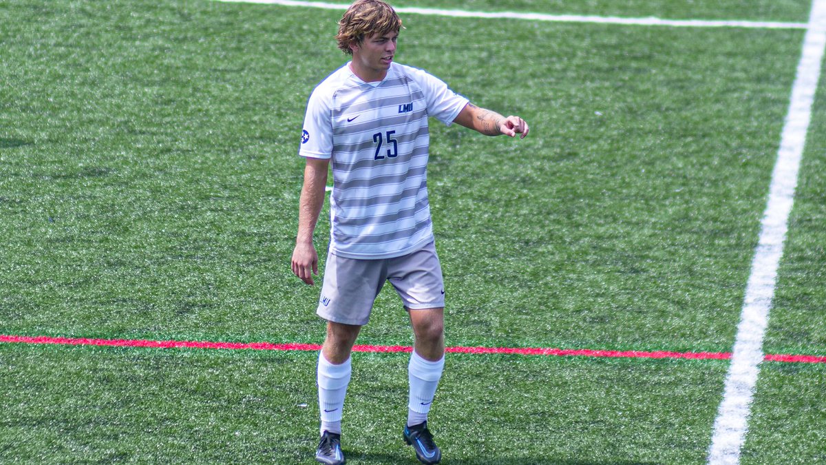 LMURailsplitter's tweet photo. .@LMUmsoc's Hunter Stroble twice came within inches of a Railsplitter equalizer versus the No. 2-side in the nation ⚽️

📰🔗 https://t.co/N5XYEauGGv

#GoSplitters https://t.co/ht4cqi6neT