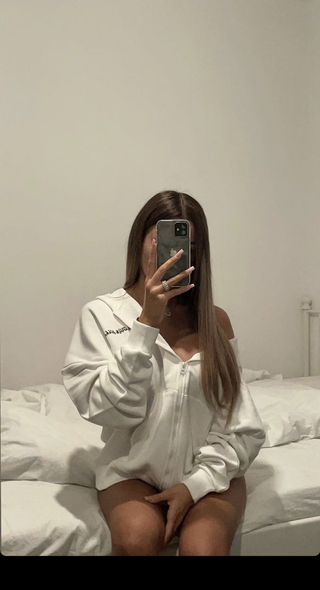 Mir ist ja so langweilig wer kann mir helfen auf Andere  Gedanken zu kommen ?🤔