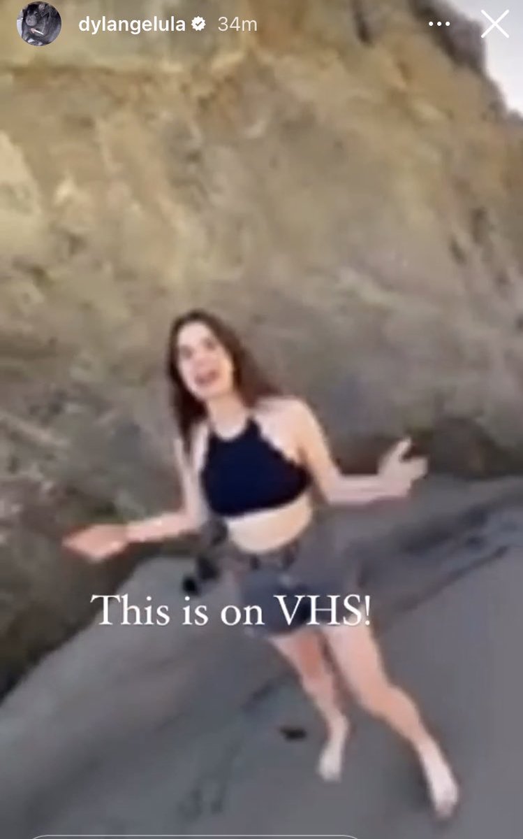 IHeartAjLee1's tweet image. @DylanGelula I work hard on keeping your wikifeet updated but am afraid if I post this it will get removed for poor quality. I will plug the pod in the comments though #lecturehallpod