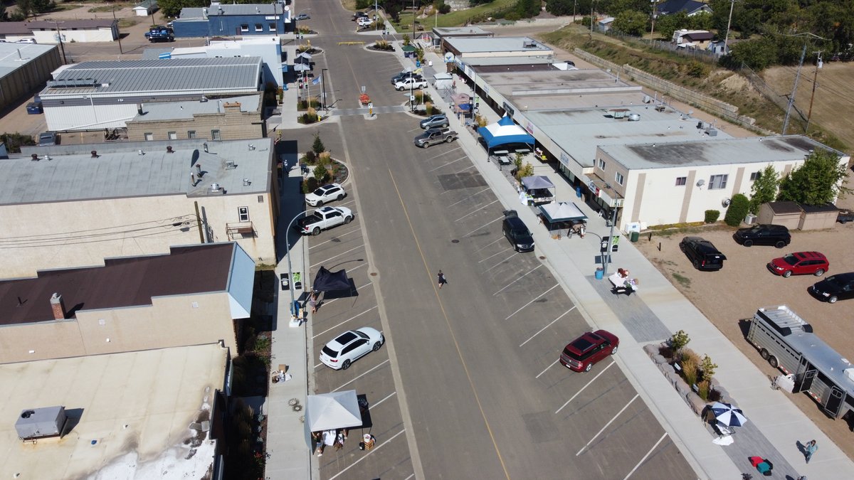 Set-up for the Flagstaff Fresh Market is well underway and there's anticipation in the air!

More: flagstaffcrafted.ca/flagstaff-regi…