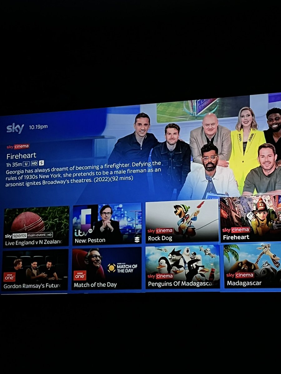 MichaelaRostron's tweet photo. If only this @skytv mishap was the real deal 😂
@joeldommett @RomeshRanga @Kathbum @MicahRichards
#Fireheart #Sky https://t.co/roKAvildgq
