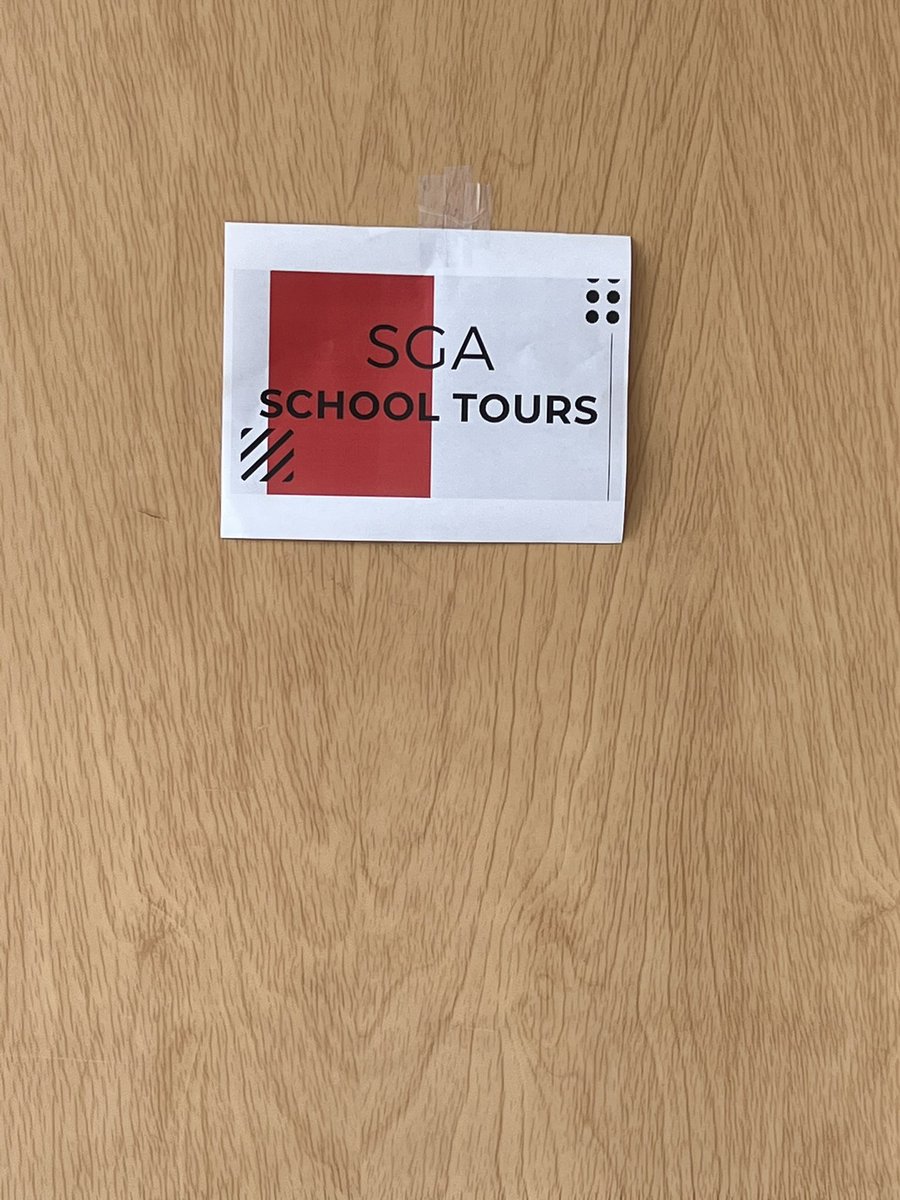 lallydavist's tweet photo. So proud of SGA @MonroeHSNC ! Tours, Schedule distribution and all other help needed to serve community and school. #itsagreatdaytobearedhawk  @MomPrincipal @AGHoulihan https://t.co/NUEvG1yTjx