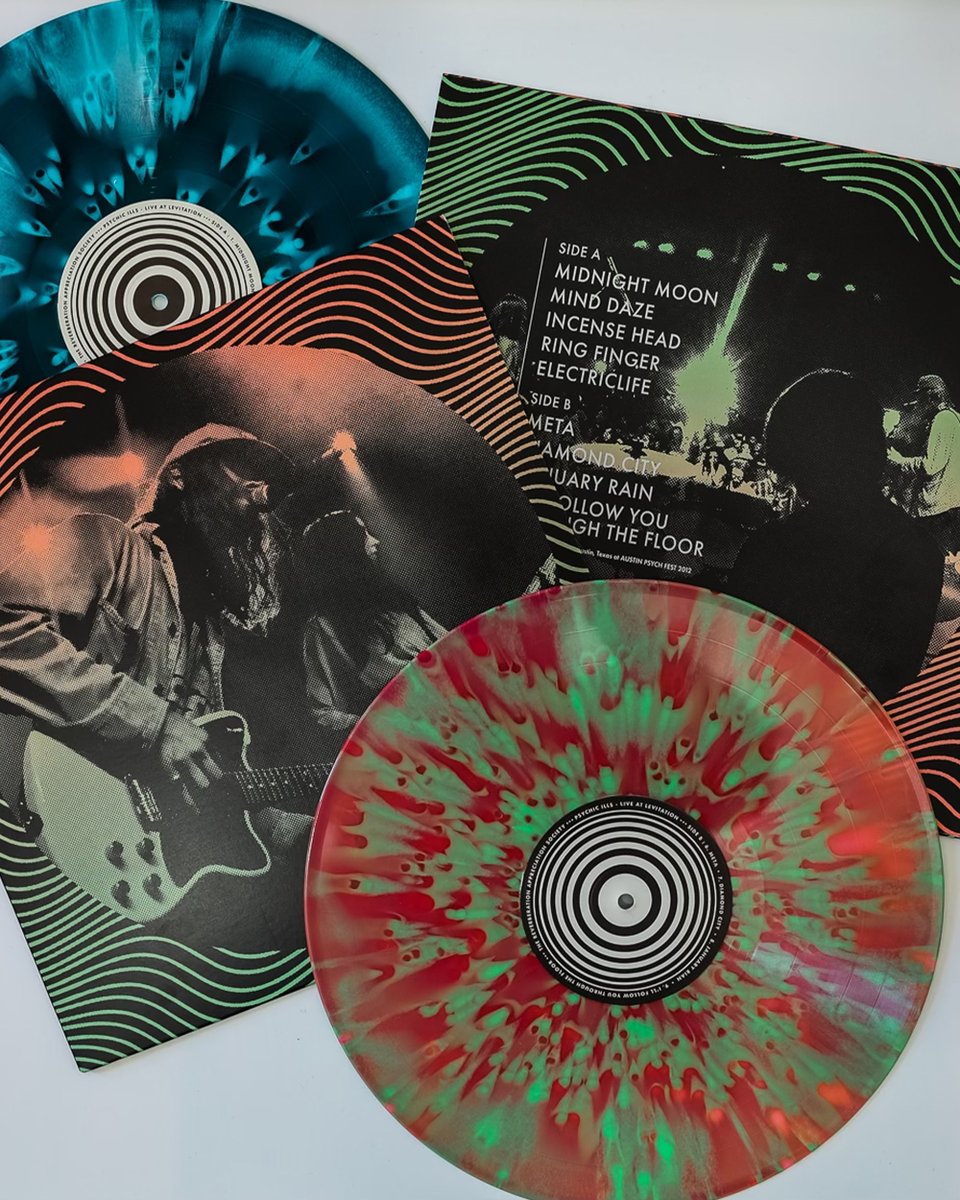 LEVITATION's tweet photo. 🔥 @psychicills - Live at Levitation screen-printed posters, tees and tie dyes to commemorate the release of the 5th edition in our live archive vinyl series.

Available in the shop on https://t.co/vTlyqwAggi alongside two exclusive vinyl pressings. Out September 30. https://t.co/iMzW9NQOwx