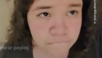 _chjmmy's tweet photo. Essa daí é a Soraya, ou melhor… a bunkooks. Estou liberando essa foto para vocês fazerem edit gore dela e me mandarem ou postarem aqui no Twitter.
Ela vai pagar por tudo que ela fez, tudo mesmo! #bunkooks #Jungkook https://t.co/roeFyBIPau