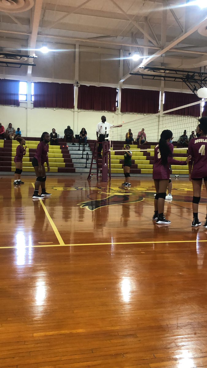 Lady Eagles taking the court for the first time this season in a scrimmage vs Parkdale. Let’s GOOOO EAGLES!!!!
