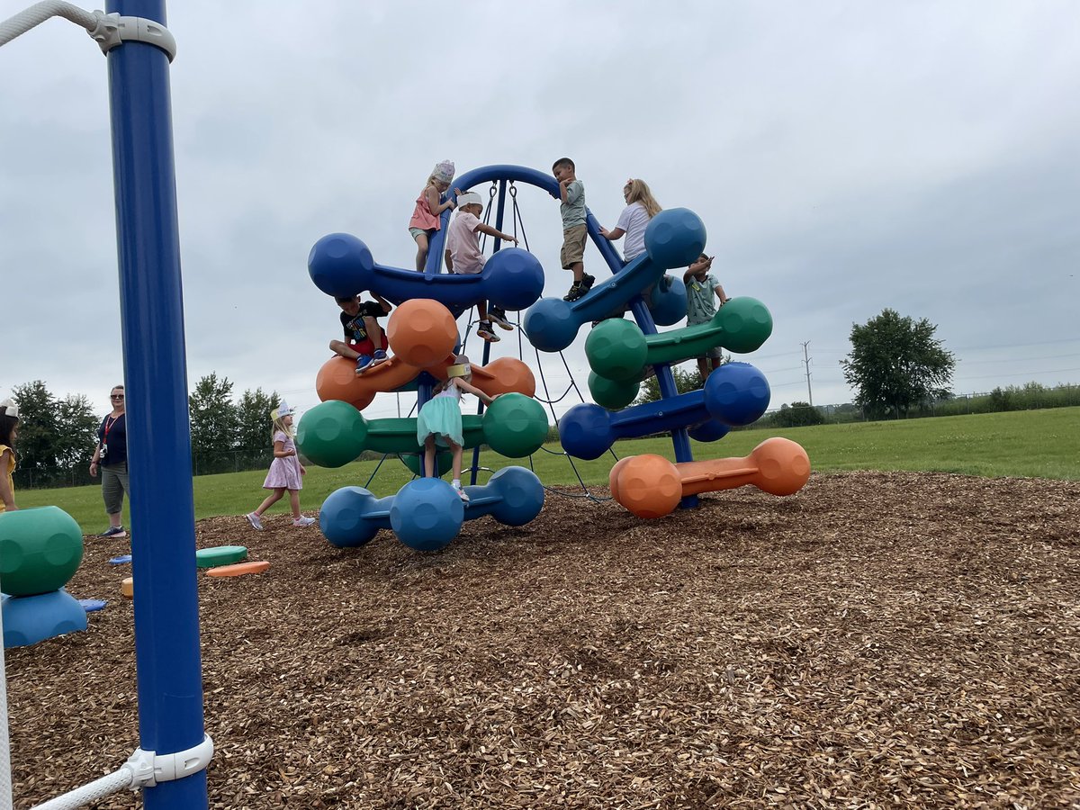 Bristol Bay Elementary School tweet media