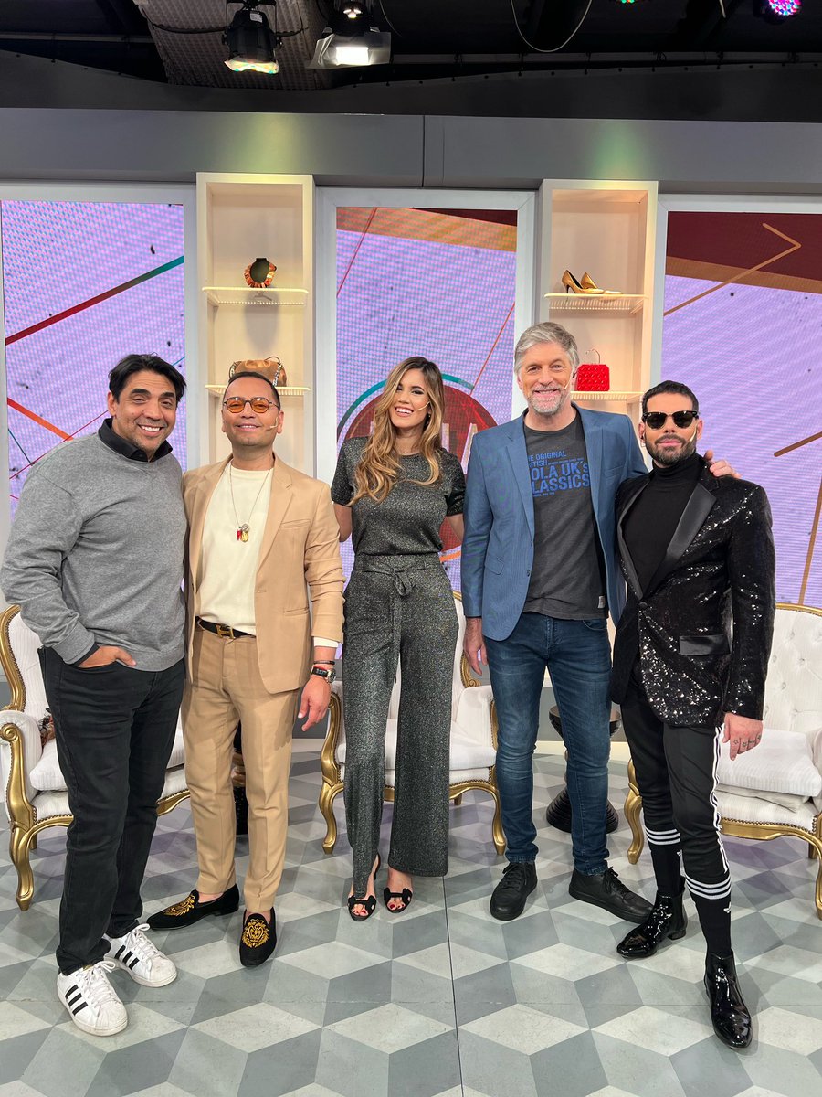 NatachaEguia's tweet photo. Hoy a las 19h en @LaJauladelaModa por @ciudad_magazine !! Gracias por la invitación ! Divertido y picante programa con @famedinaflores @HoracioCabak @FernandezCoco @mariancaprarola 🥰❤️‍🔥 https://t.co/F7k2bFC7Df