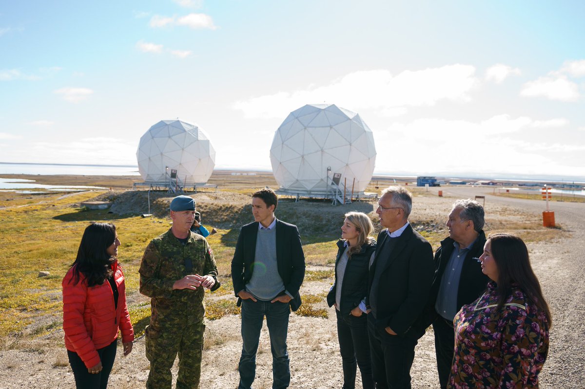 JustinTrudeau's tweet photo. Climate change is melting ice across the Arctic, and that’s having serious effects on security and defence. We’re working with Indigenous Peoples and local communities to address those impacts, and the North Warning System site we toured today is an important part of that work. https://t.co/lKkr232fWD