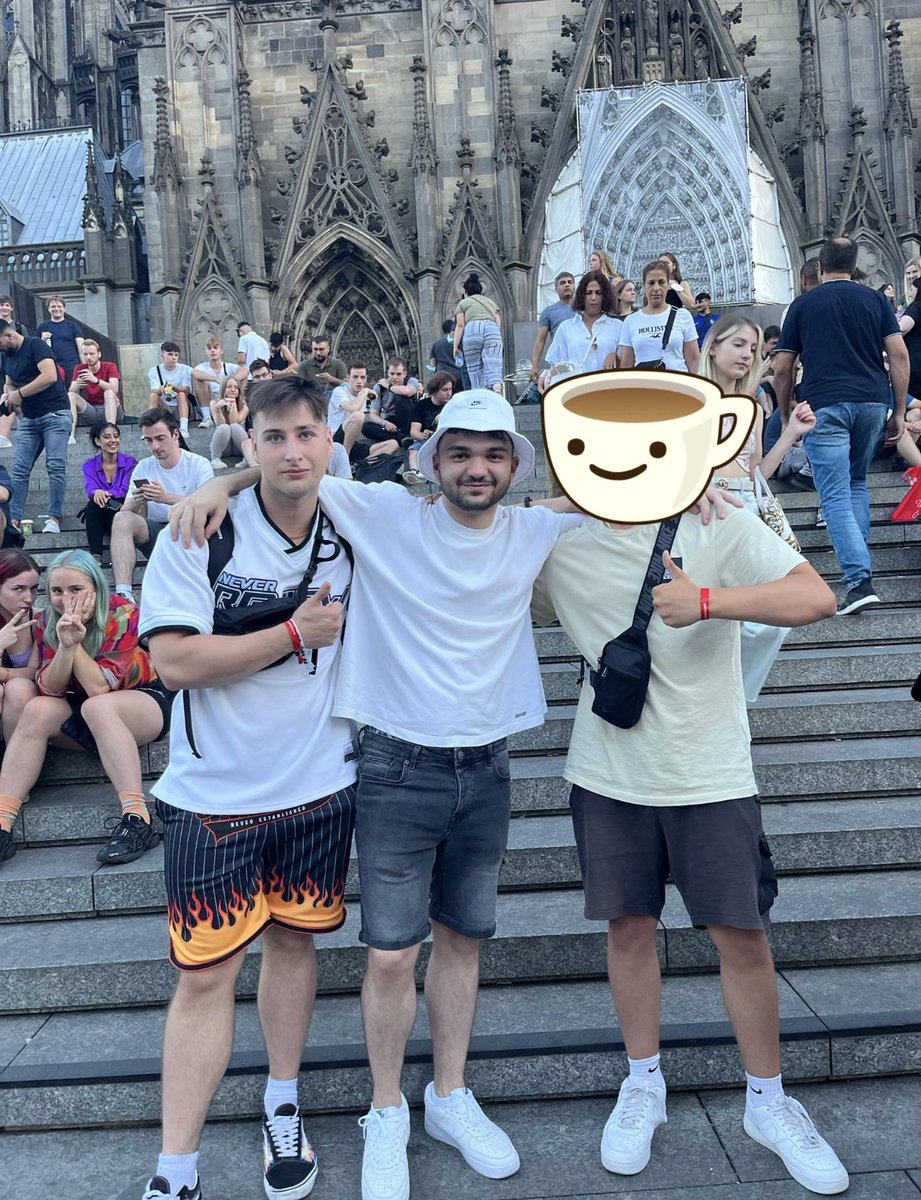 Sakurayy tweet media