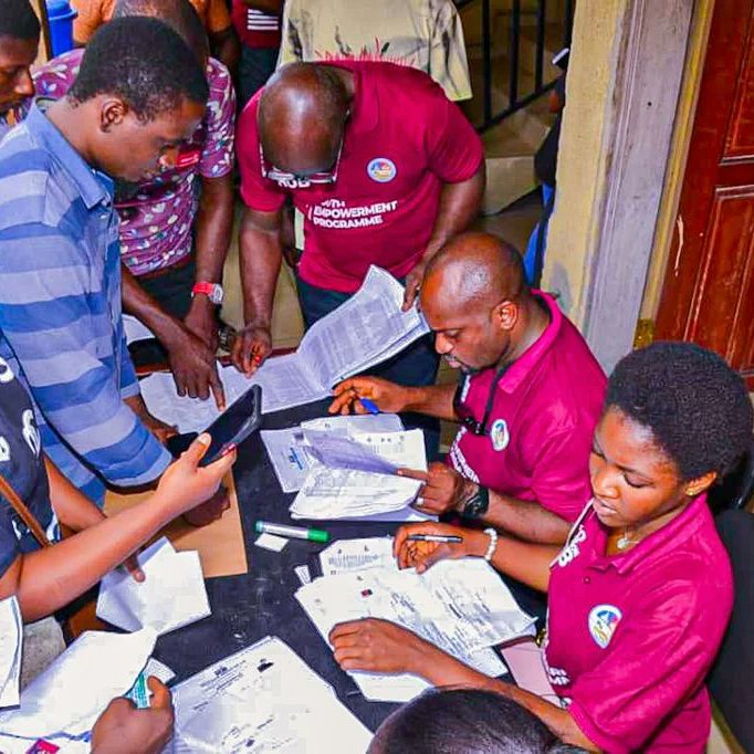 DeltaStateMST's tweet photo. The second phase of the Computer Based Test (CBT) exercise for the 2022 applicants of the Delta State ICT-YEP, under the Ministry of Science and Technology, Delta State, kicked off today at the College of Education along NNPC Housing Complex Road Edjeba, Warri. https://t.co/xwBhNfaV5k