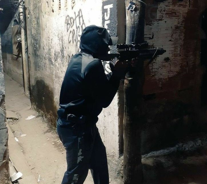 trapcrime's tweet photo. De bobo nós só tem a cara, nós pega visão de tudo! https://t.co/G2gRY2dvCM