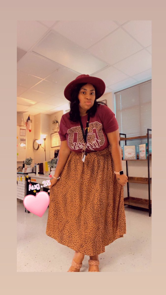 MrsMteach_'s tweet photo. Maroon day @AMCHSWeb 🐅✨ #spedteacher #teachingwithstyle https://t.co/jutipN1pGF