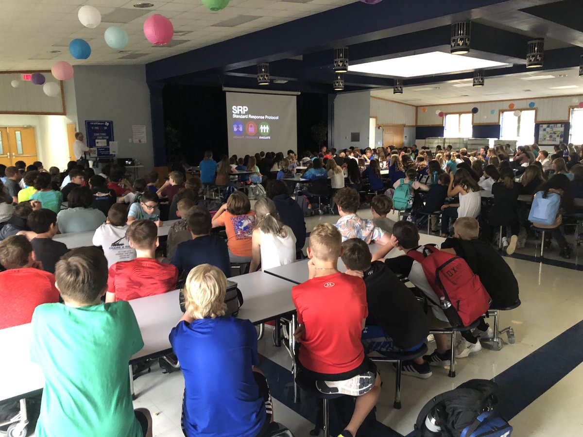 safebears's tweet photo. #SAFEbears LVISD Jr High students learning about the Standard Response Protocol #iloveyouguysfoundatiom #lvjh https://t.co/QbDv1yA8qy