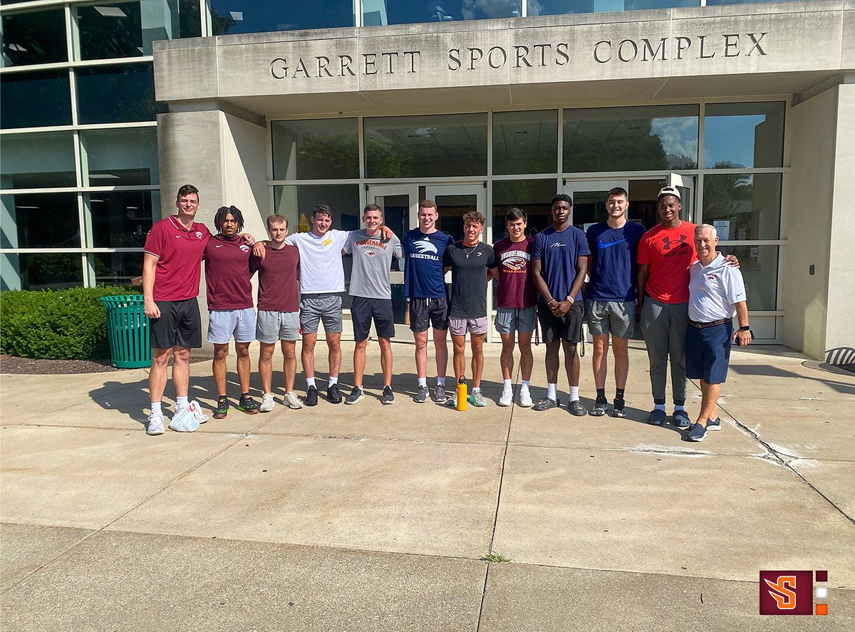 MBB | MOVE IN DAY 2022.

Welcoming all our new River Hawks on campus! Time to get to work. 

#AllIn // #GoSU