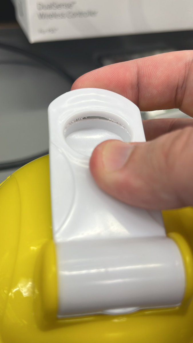 chadouken27's tweet photo. @SavinTheBees my first drop hive shaker is getting damaged pretty bad anyway I can get a free upgrade to the new one you just dropped? 👀 https://t.co/p952yFN3VJ