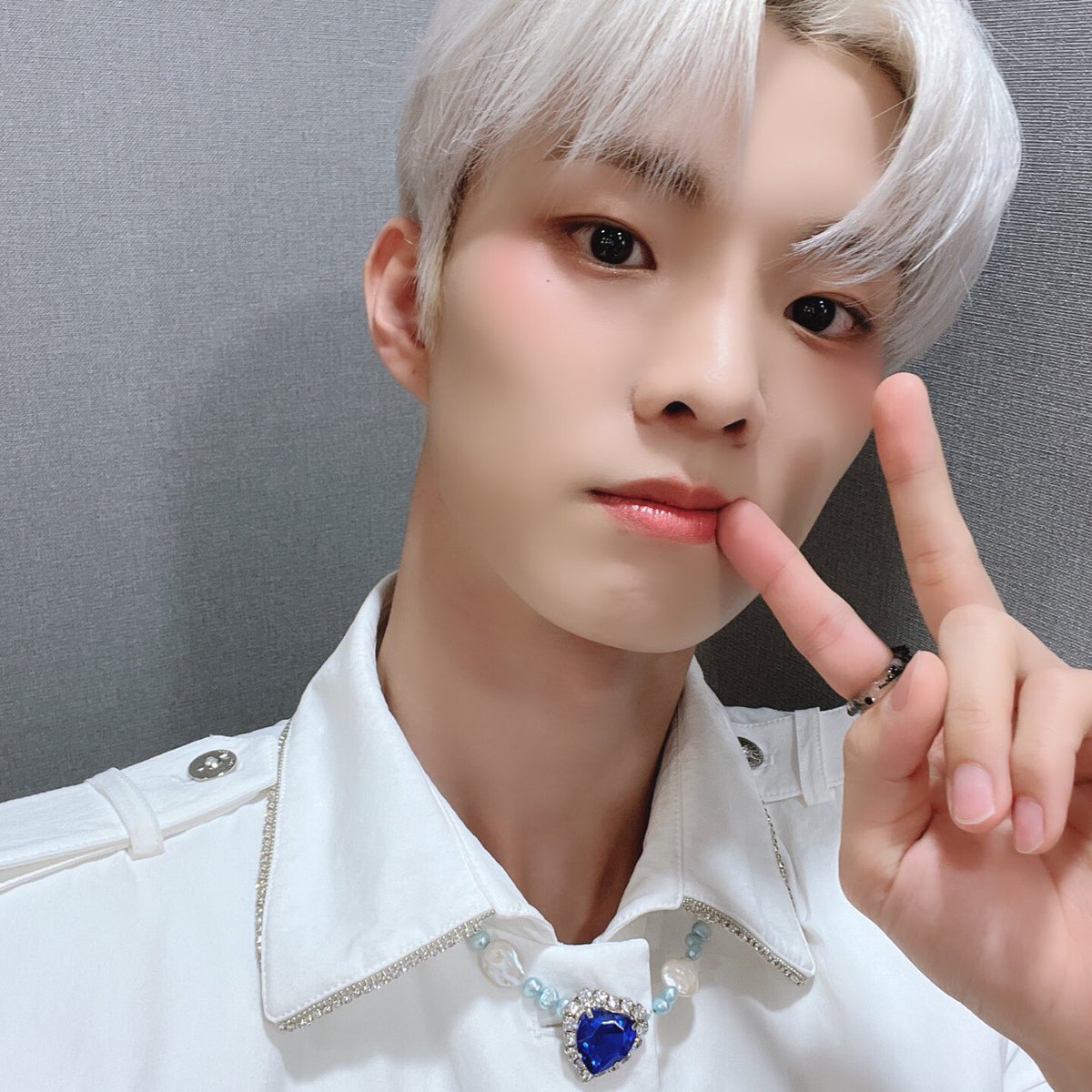 Getting in first place is certainly fun, but seeing everyone have a good time without feeling burdened is my number one goal. Therefore, to everyone who has worked so hard to send us in this position! I'm proud of all of us!