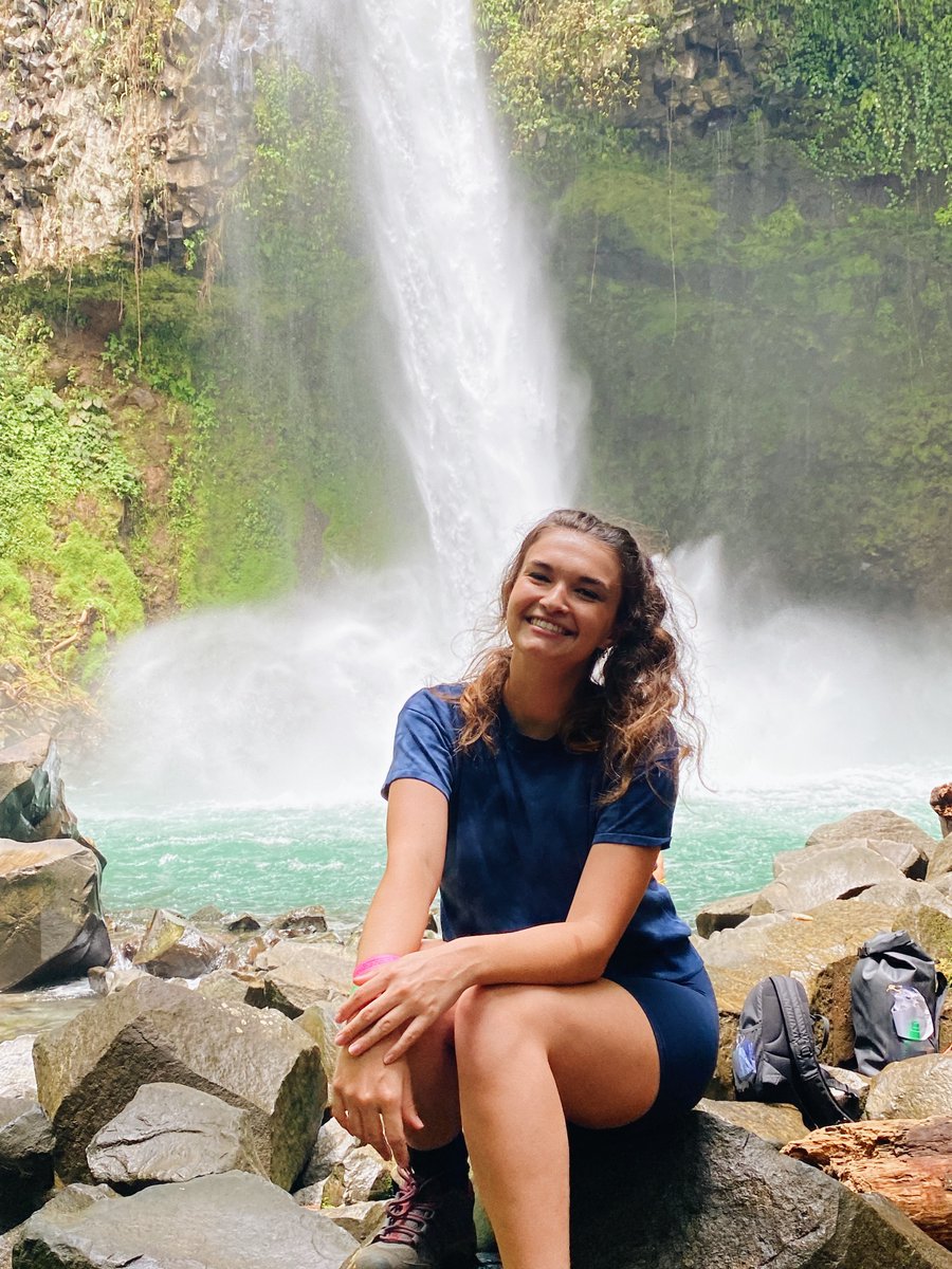 Stage_Mktng's tweet photo. #EmployeeSpotlight!
Jordan Lundell has been a #ProjectManager here at Stage Marketing for over a year and a half now.
When sheโs not working, she enjoys reading, writing, traveling, watching movies, and doing anything that involves being in nature!
#MarketingProjectManager https://t.co/XkdyQpqmrY
