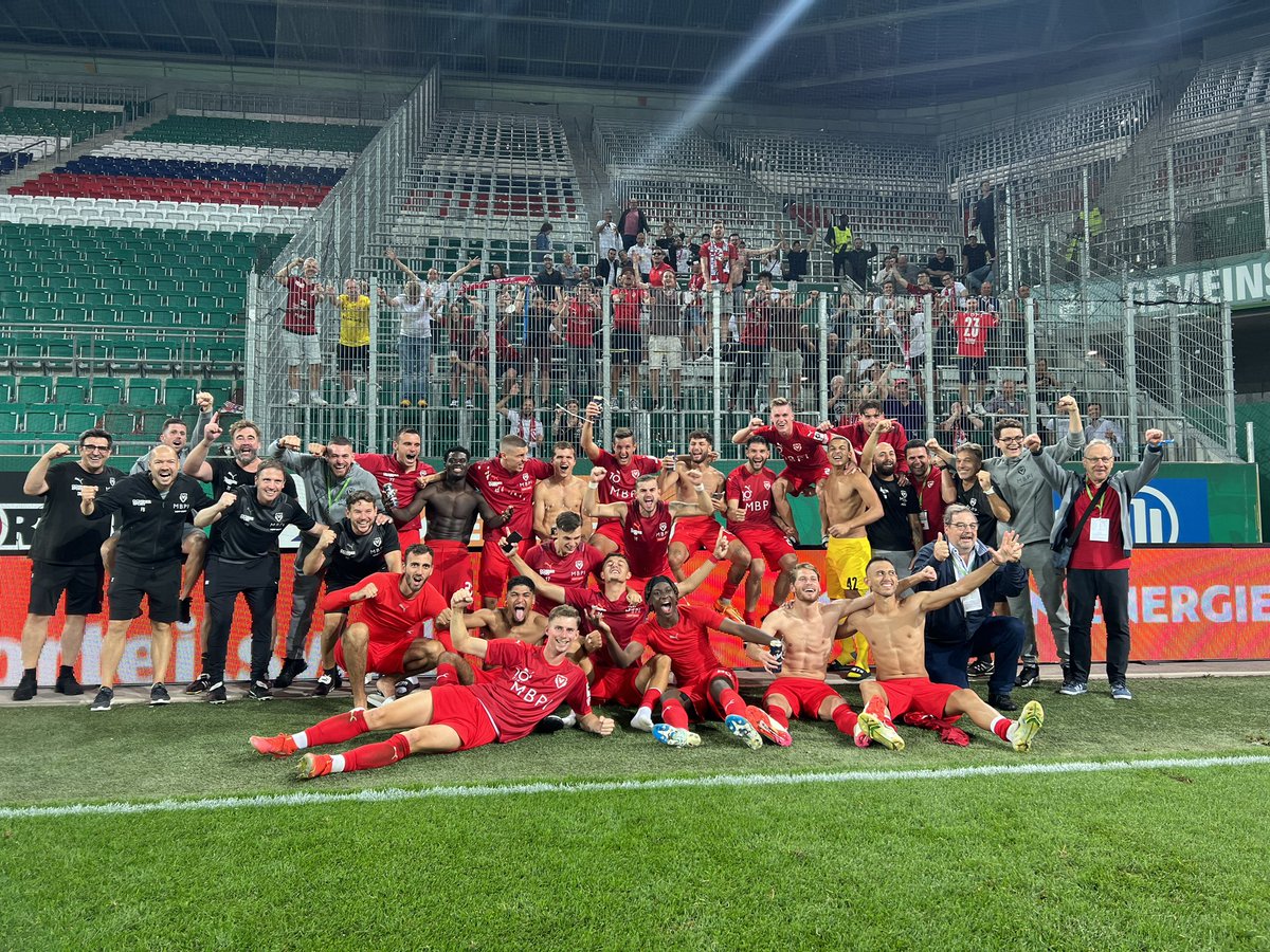 WIR MACHEN DAS UNMÖGLICHE MÖGLICH!!!! WIR STEHEN IN DER GRUPPENPHASE DER UEFA EUROPA CONFERENCE LEAGUE ❤️🤍

#hoppvadoz #supportFCV #fcvaduz #SKRVAD