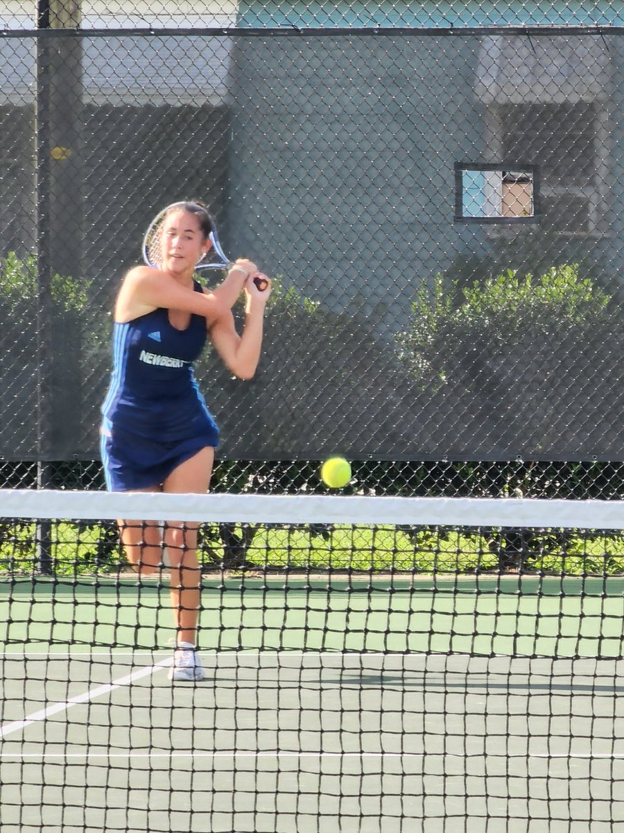 BCMULLINAX78's tweet photo. Bulldog Tennis. Let's GO!!!! @Newberry_HS https://t.co/AdxjvIbKUu