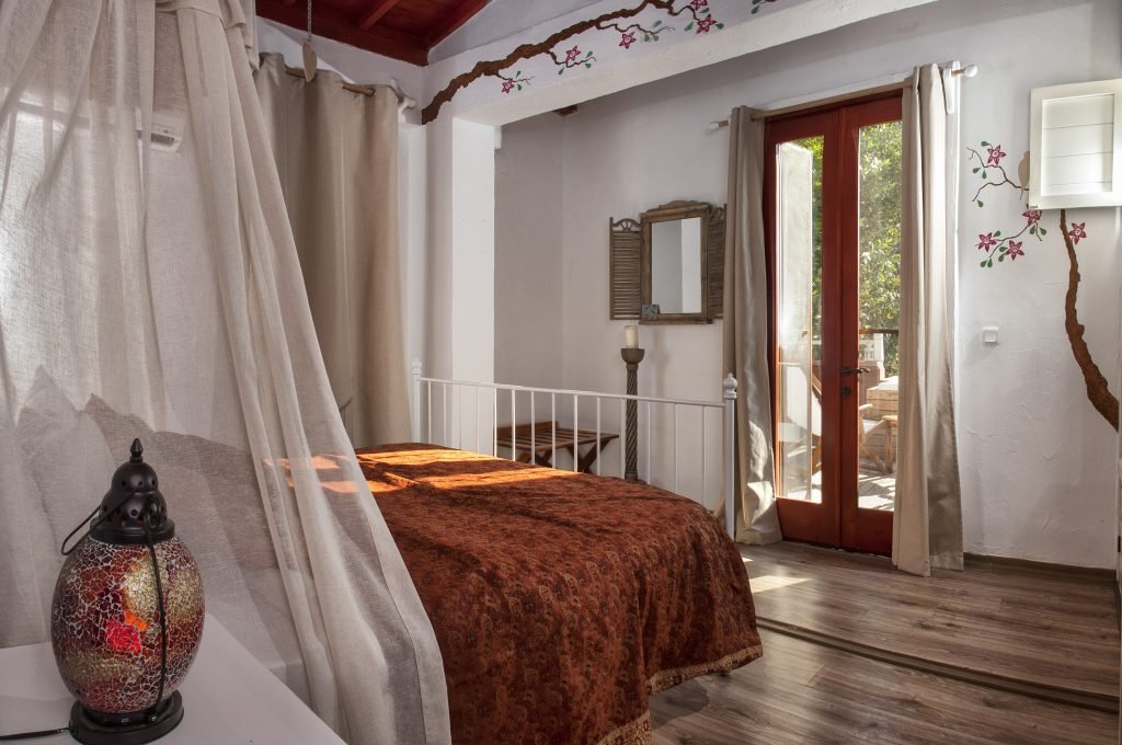 TRAVELINGGREEK's tweet photo. HOTEL OF THE DAY - Nautical Hotel - Faralya, Turkey
Nautical Hotel takes combining nature, history, and love to a whole new level while maintaining the features of a truly boutique hotel. 🏨https://t.co/sR0vu1gYrd #myHOTD #travel #hotel #luxury #ecotoursim #turkey #boutique https://t.co/sljpoQ9Sos