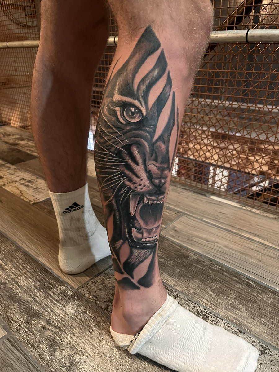 art_bymarc's tweet photo. Some recent work finished #tattoo #blackandgreytattoo @empireinks @KillerInkTattoo https://t.co/c59tlN1KJ9