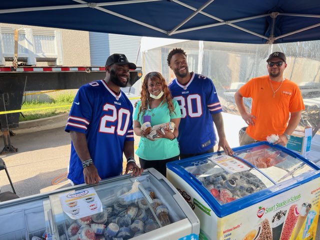 ECMC Buffalo (@ecmcbuffalo) on Twitter photo Thank you Zack Moss and <a href="/Djack11_/">Dane Jackson</a> of the <a href="/BuffaloBills/">Buffalo Bills</a> for coming to the annual ECMC Employee Picnic! Our frontline heroes are excited to watch you and your teammates defeat your opponents in the 2022-23 season! Go Bills!!! #GoBills #BillsMafia Thank you Zack Moss and <a href="/Djack11_/">Dane Jackson</a> of the <a href="/BuffaloBills/">Buffalo Bills</a> for coming to the annual ECMC Employee Picnic! Our frontline heroes are excited to watch you and your teammates defeat your opponents in the 2022-23 season! Go Bills!!! #GoBills #BillsMafia