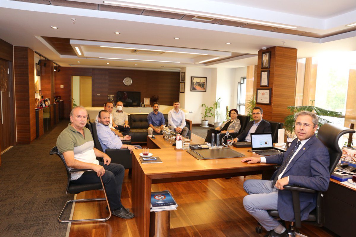 cayemrah_'s tweet photo. Genel Başkan Yardımcımız Sn. @bdalgin ve Yönetim kurulu @mutso48 ziyaretimiz. Misafirperverlikleri için teşekkür ederiz. #muğla #mugla #ziyaret #mutso #devapartisi #alibabacan @alibabacan @mugladeva @devapartisi @emin_ekmen @erginsadullah @mSamitopbas @msatici_ @muhsine44749417 https://t.co/N2sde8KzeU