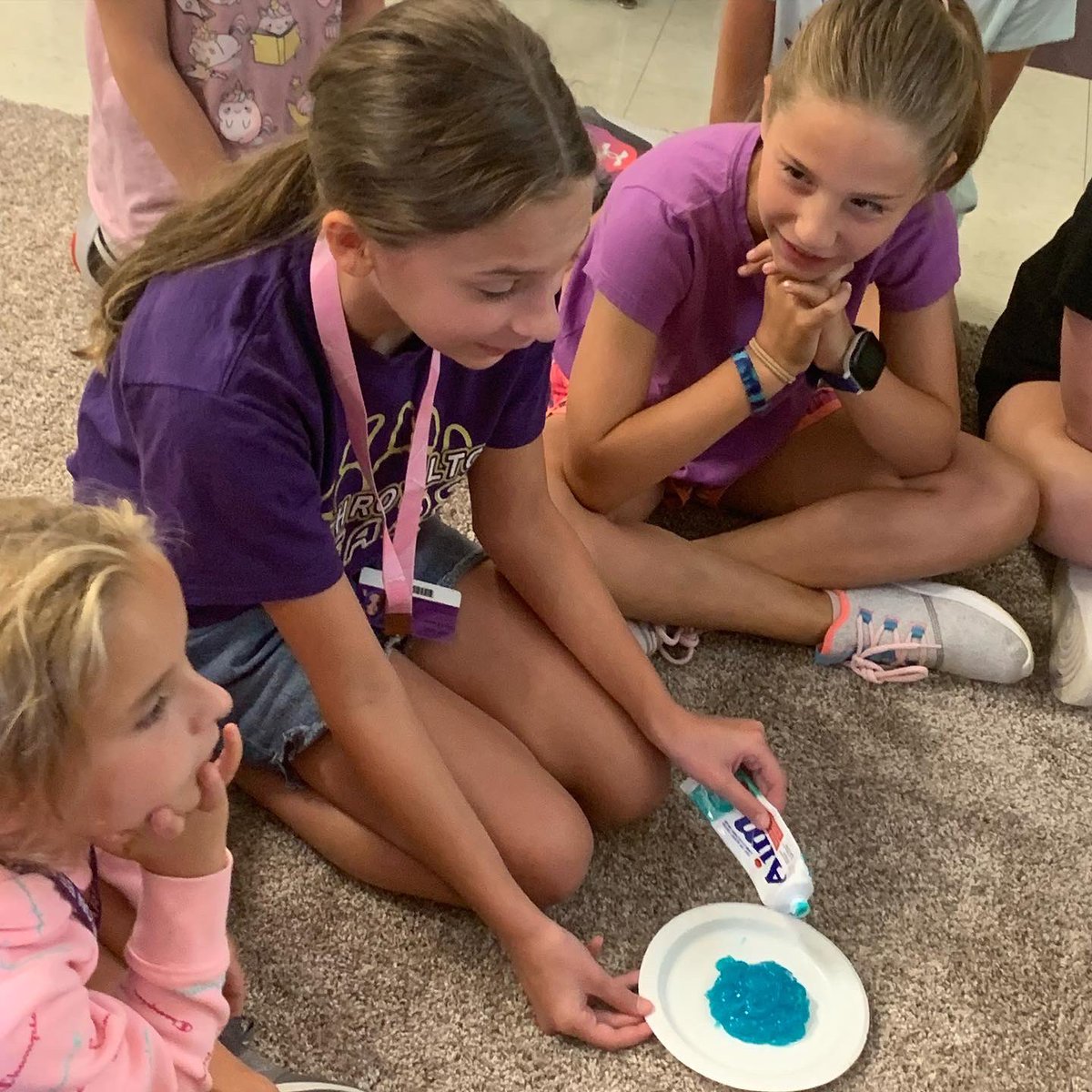 AmyHaraughty's tweet photo. Using toothpaste to demonstrate that you can’t take your words back once they come out of your mouth. They love shouting out descriptive words as I squeeze it all out of the tube! 🙌🏼 #communitybuilding
#NRinspiregreat #NoRoNation #mavs #bethechange #explore5ss https://t.co/BloWwD4LPT