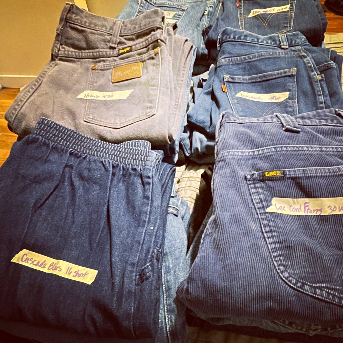 IAmAHighwayStar's tweet photo. Two hours spent measuring and labeling allllll the jeans. Decade-spanning high waists, wide legs, straight legs, flares, mom jeans, 80s gathered. 😜

#highwaystarvintage #vintage #denim #levis #wrangler #lee #jeans #gitano #vintagejeans #fashionblog https://t.co/g88BPjLWIG