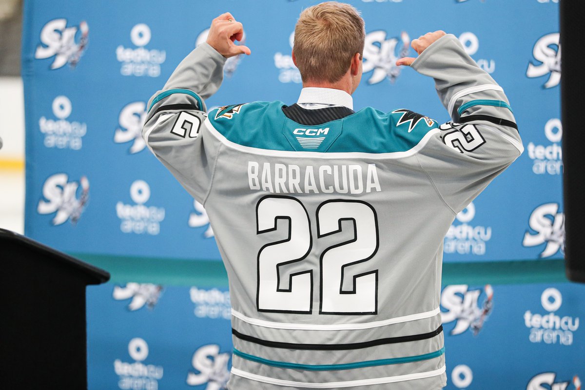 SanJoseSharks's tweet photo. The @sjbarracuda have a new home 🏠

Yesterday was the grand opening of @TechCUArena! It was a very exciting day for San Jose hockey that included speeches, a ribbon cutting ceremony, a ceremonial puck drop, and the Barracuda even unveiled their Steel jersey. https://t.co/qOKB7k91jN