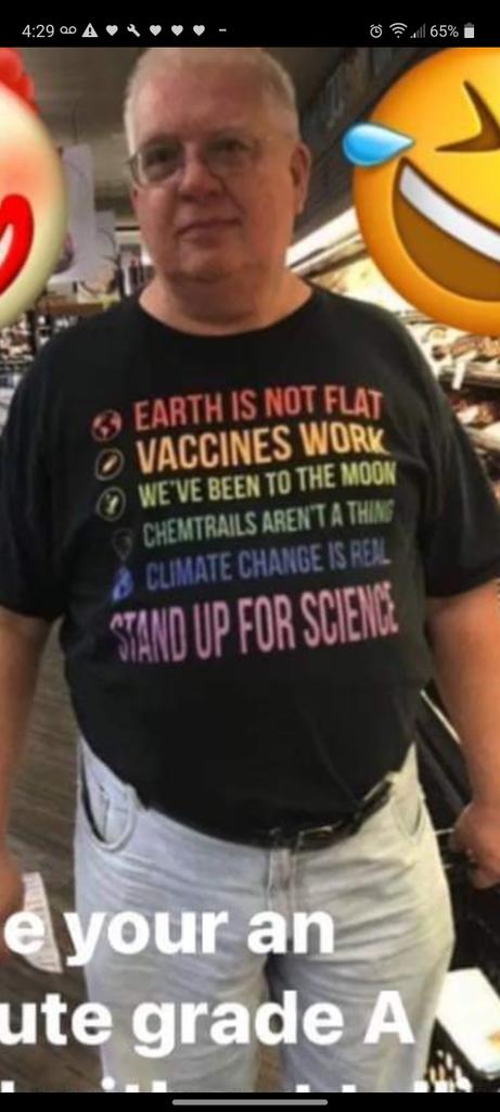 Ikebush2's tweet photo. @MayorLucasKC Quinton lucas is this idiot in a skin suit https://t.co/A85WR2Hylv