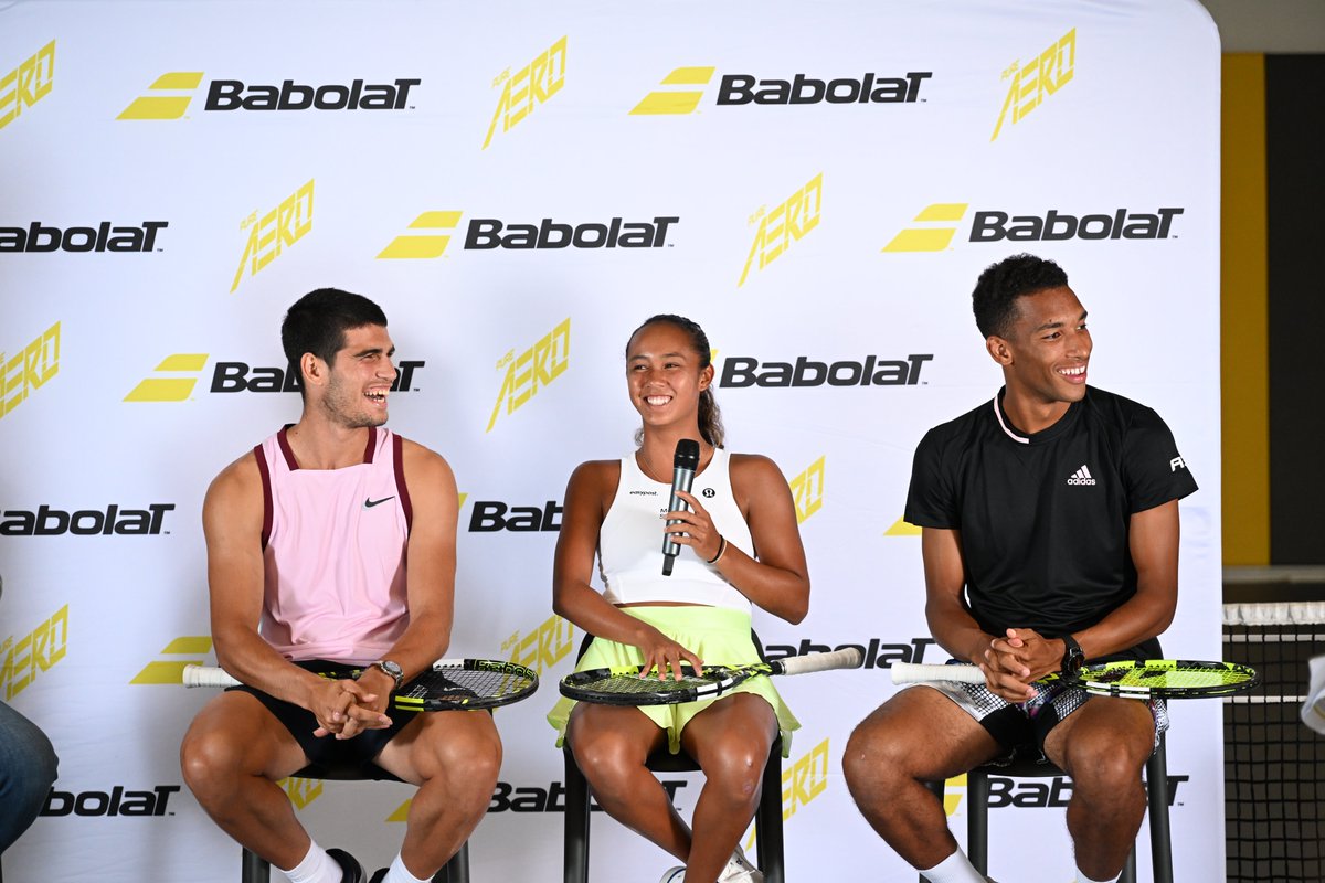 babolat's tweet photo. Interview with journalists and fun times with kids. The Pure Aero event in #NYC was a success 😍
#BabolatFamily #PureAero #OwnYourSpin https://t.co/FEUpwGeDkh