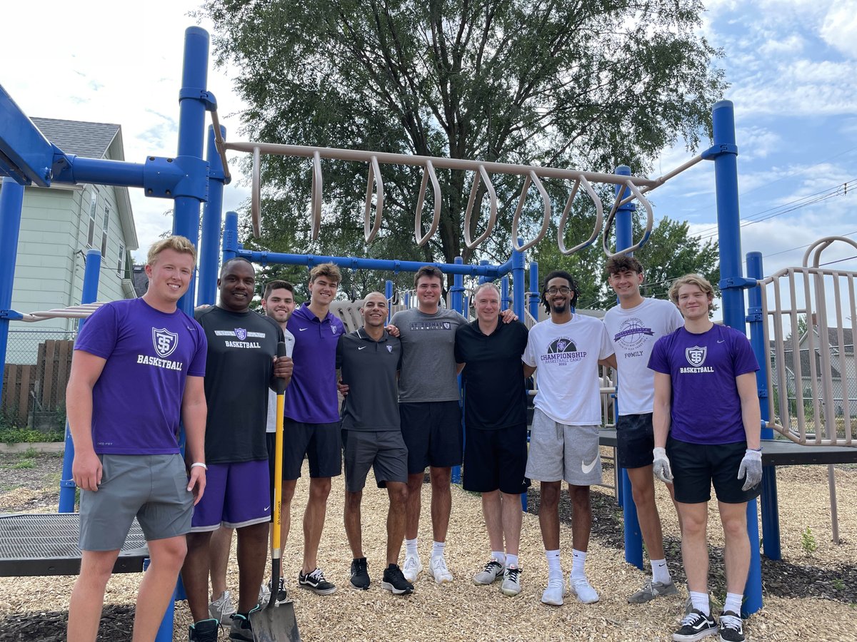 ProdeoAcademy's tweet photo. Thank you @UST_MBB  for helping us prepare our St. Paul playground for our scholars. #community #ProdeoPRIDE #volunteers #UST #engagement https://t.co/Qxgvp3AFpz