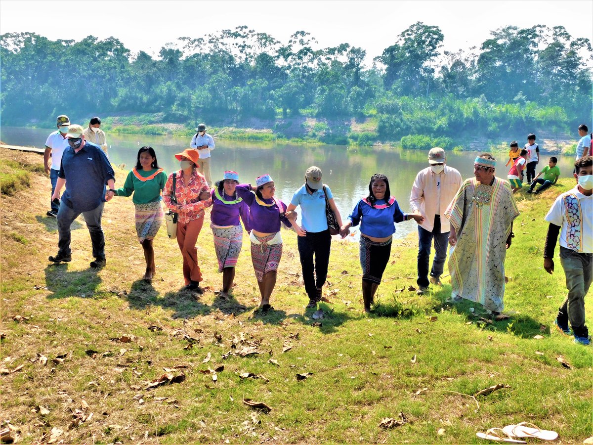 AiderONG's tweet photo. @USAIDPeru fue parte de la Ruta del Conocimiento que muestra las diversas actividades que viene implementando la comunidad nativa Callería con la asistencia técnica de AIDER, para mejorar su calidad de vida y promover la conservación de los bosques. https://t.co/I99nXpxysD