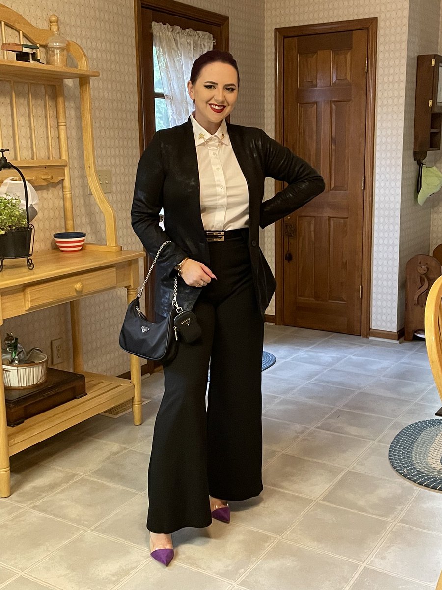 TerraDanielle's tweet photo. I spoke at my alma mater today (and visited mom &amp; dad), here are the highlights https://t.co/YlYn2gLWmr
