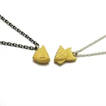 1つのたい焼きを半分こ。「たい焼きシェアネックレス」が可愛すぎる!