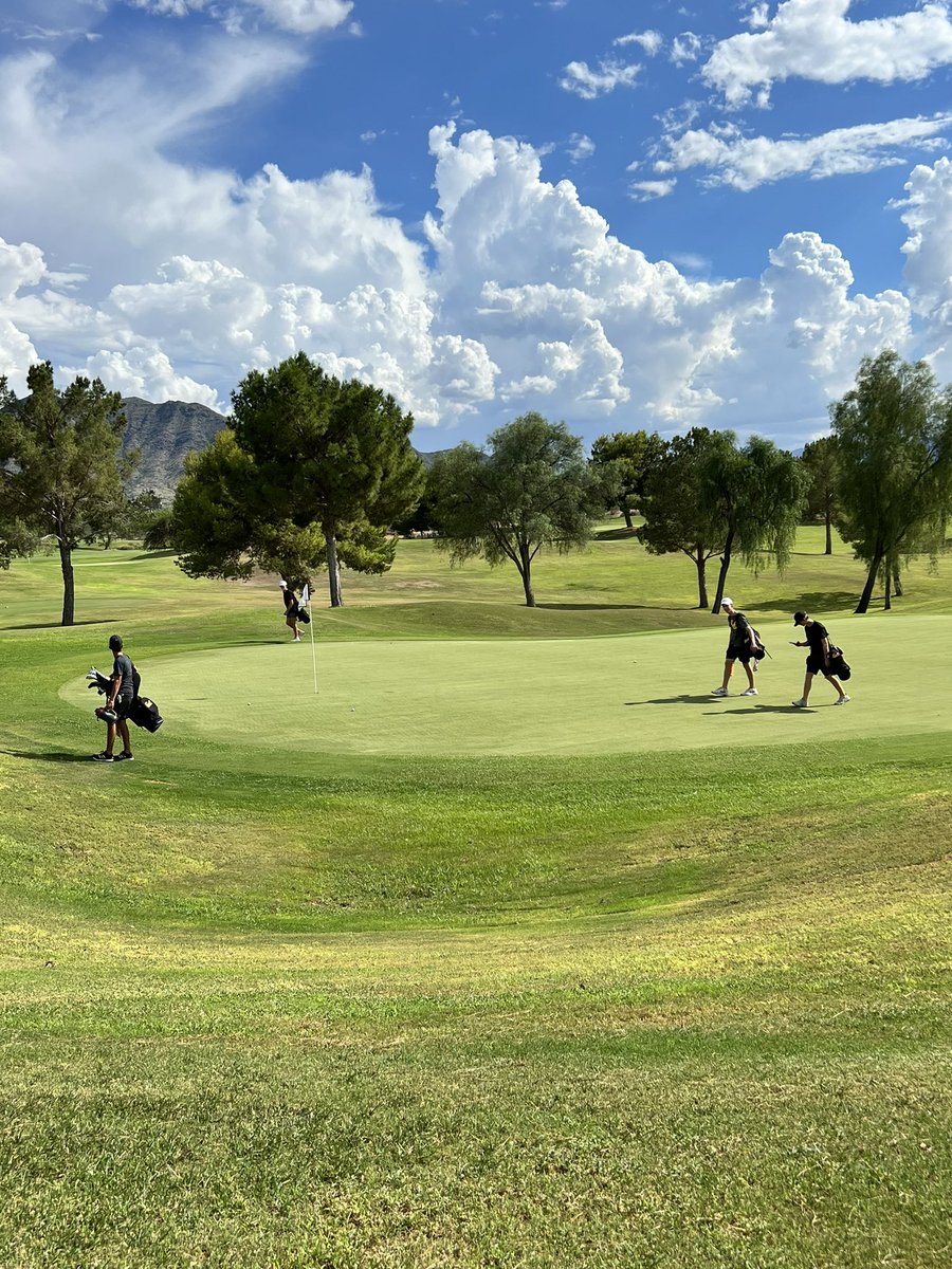 cds_golf's tweet photo. Getting ready for the AZ High School Fall Preview.
#solgolf #bleedorange #azhsgolf https://t.co/3DZ9rQM5Xa