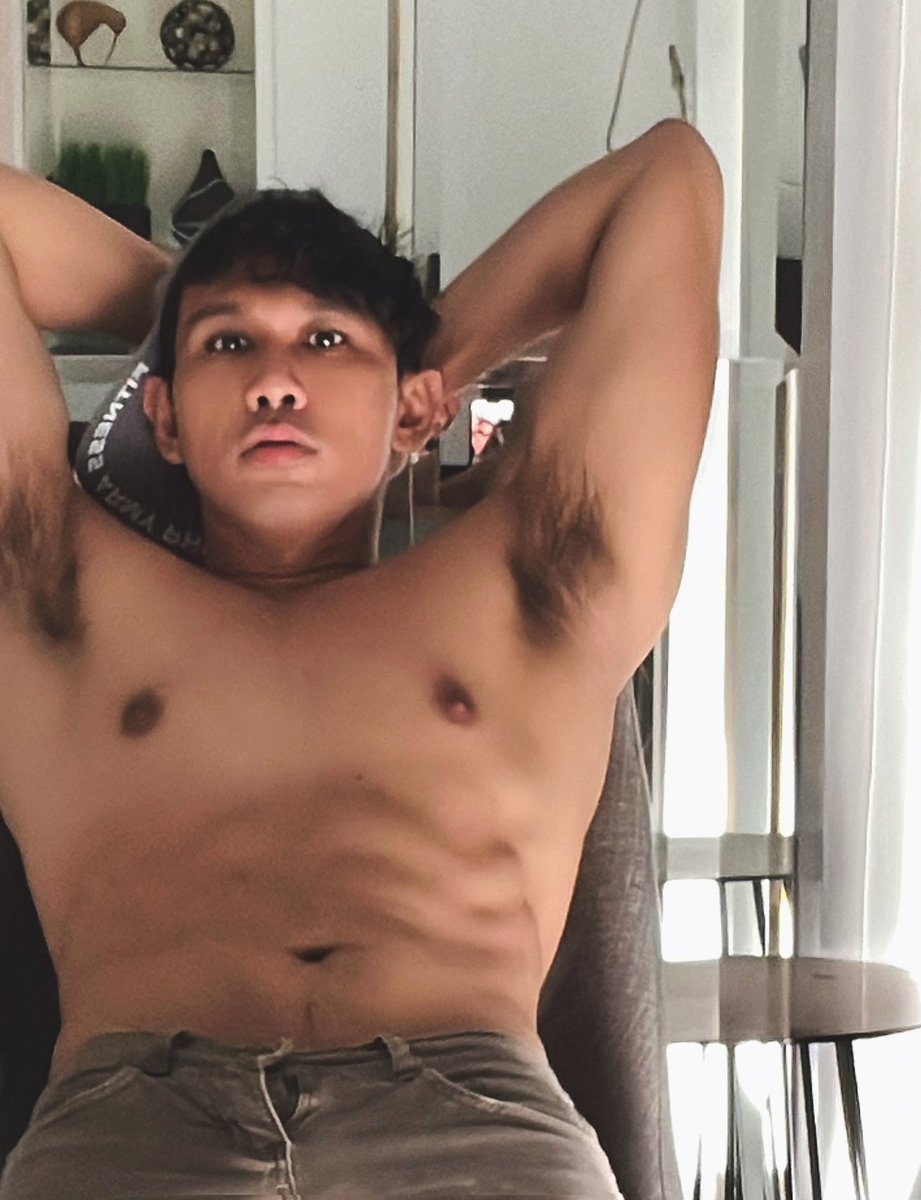 Jayce3_Stud's tweet photo. Happy Friday! https://t.co/1CYcPlr0eD