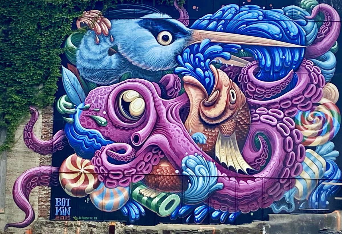 Best. Mural. Ever. At #FreakLunchbox in #Halifax.

#JasonBotkin #murals #art #artwork #HalifaxArt #octopus #BlueHeron #fish #candy