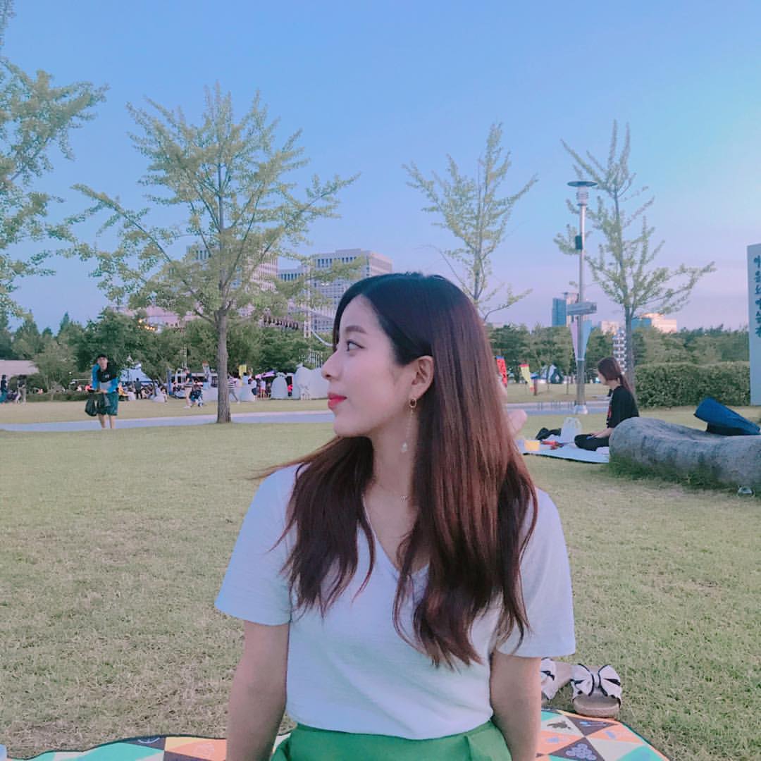 lnuhhs's tweet photo. Work hard and make progress, not to be seen by others, but to live up to yourself and this life. https://t.co/xjZjUwdbnT